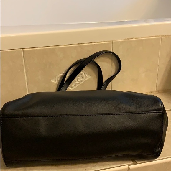 Kenneth Cole Reaction Bag - Picture 6 of 8